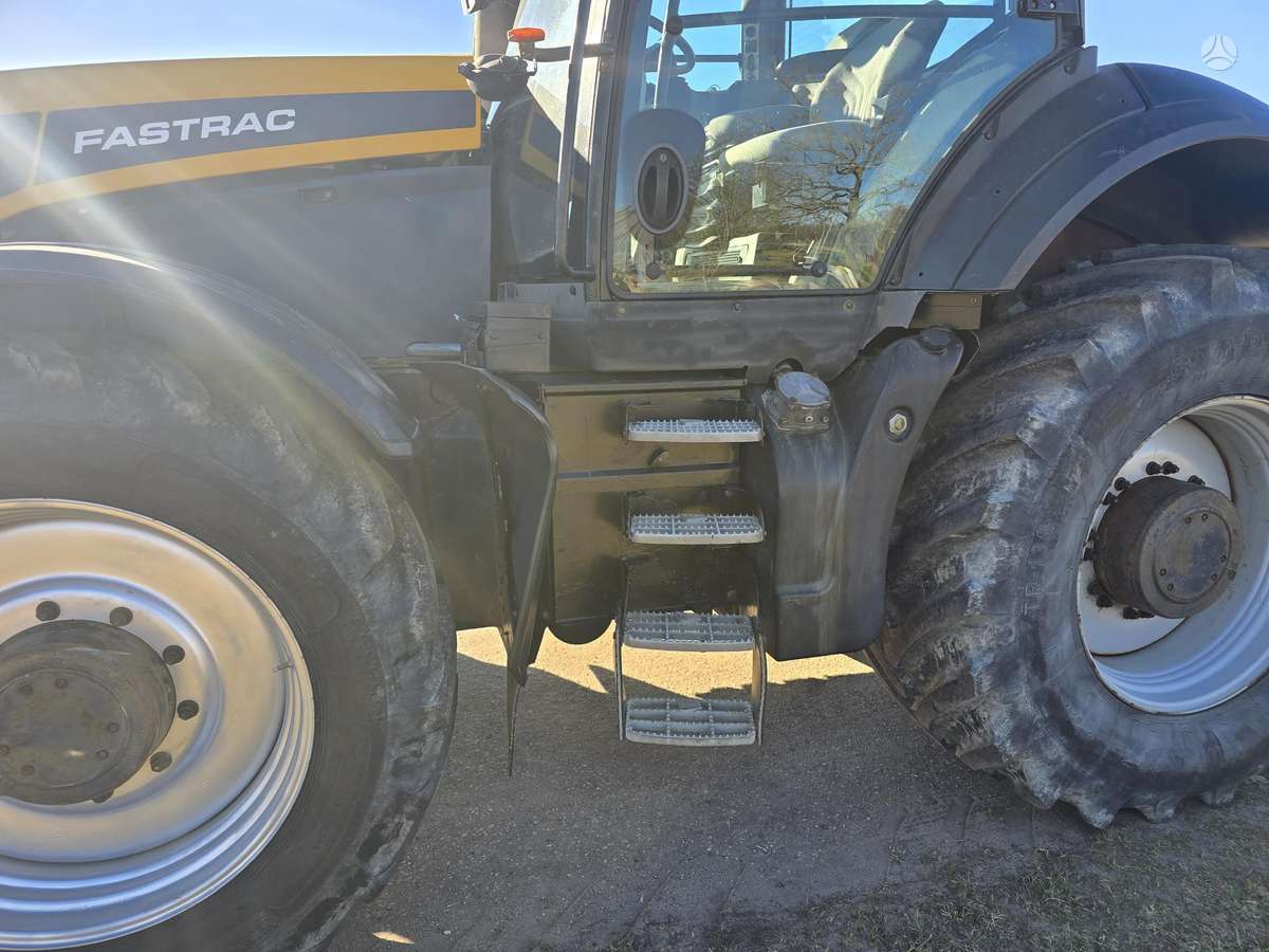 JCB 8250, тракторы