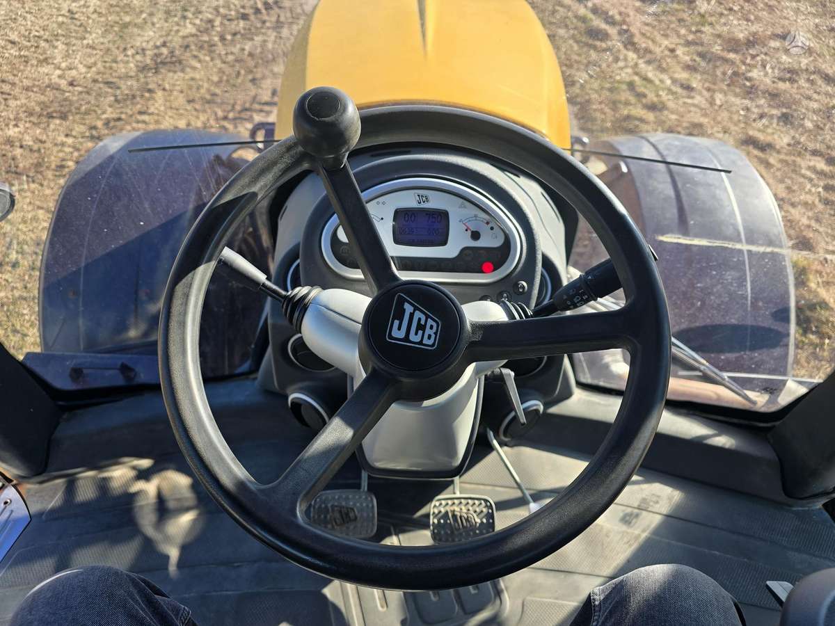 JCB 8250, тракторы