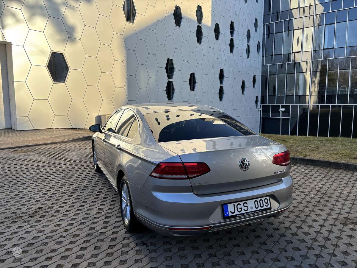 Volkswagen Passat, 1.4 l., Седан