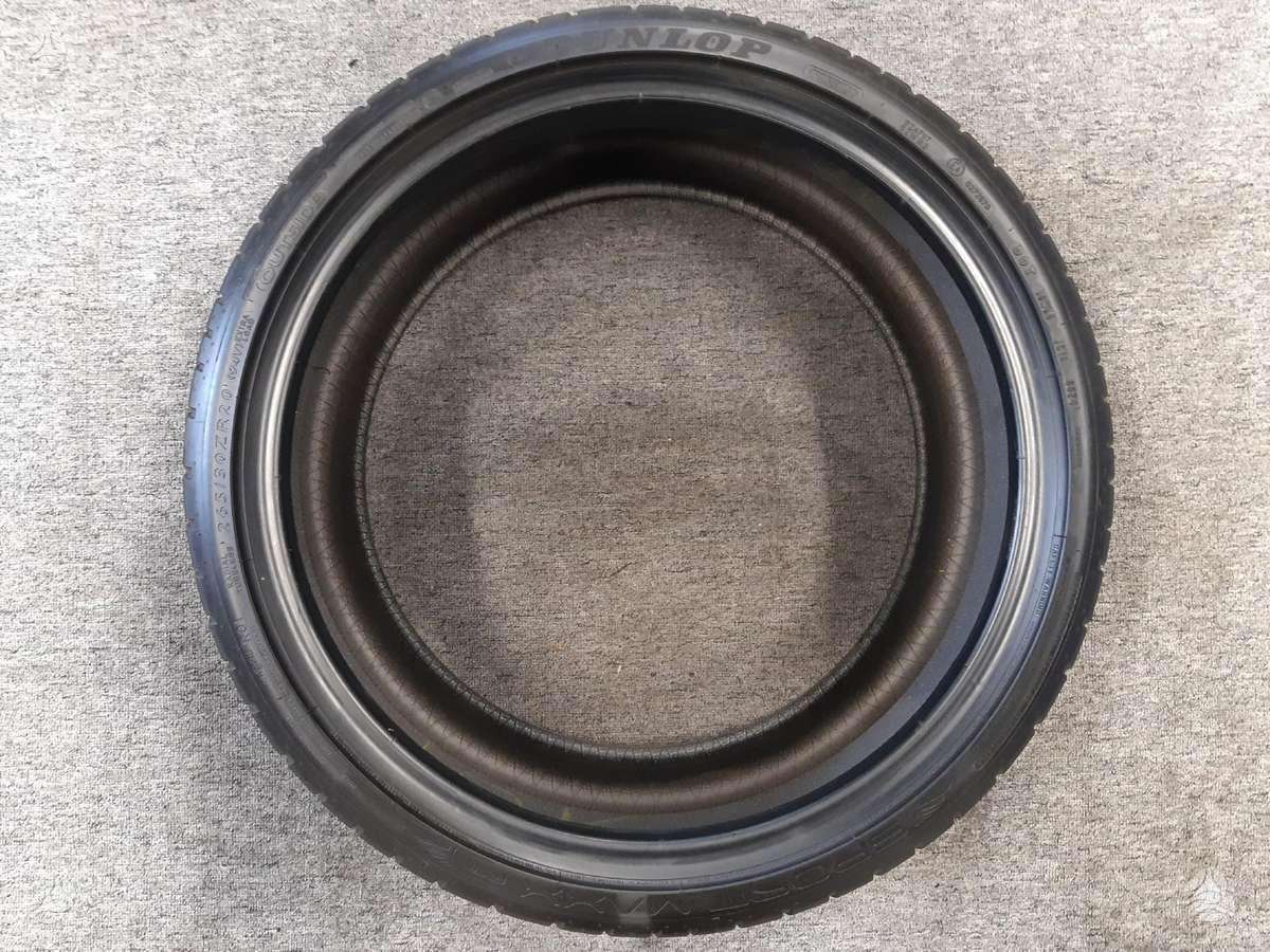 Dunlop 2024m 98% Maxx RT+, летние 265/30 R20