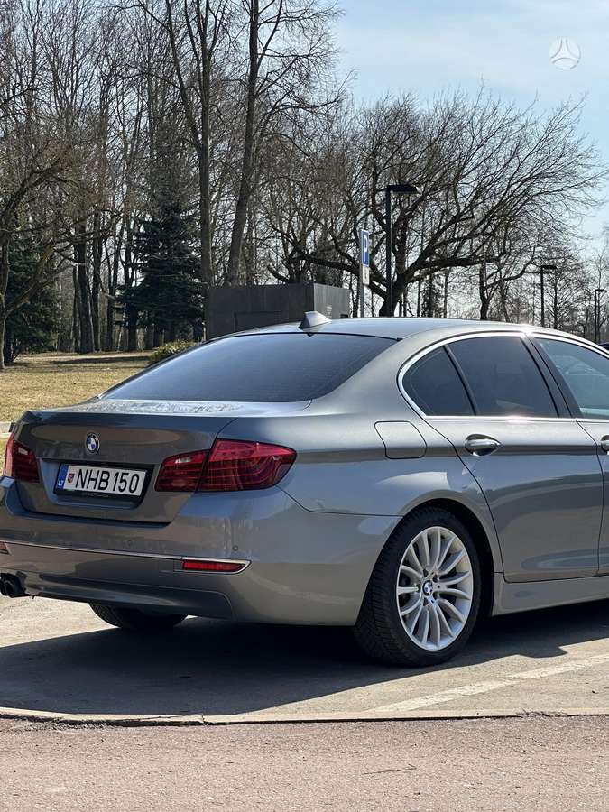 BMW 528, 2.0 l., Седан