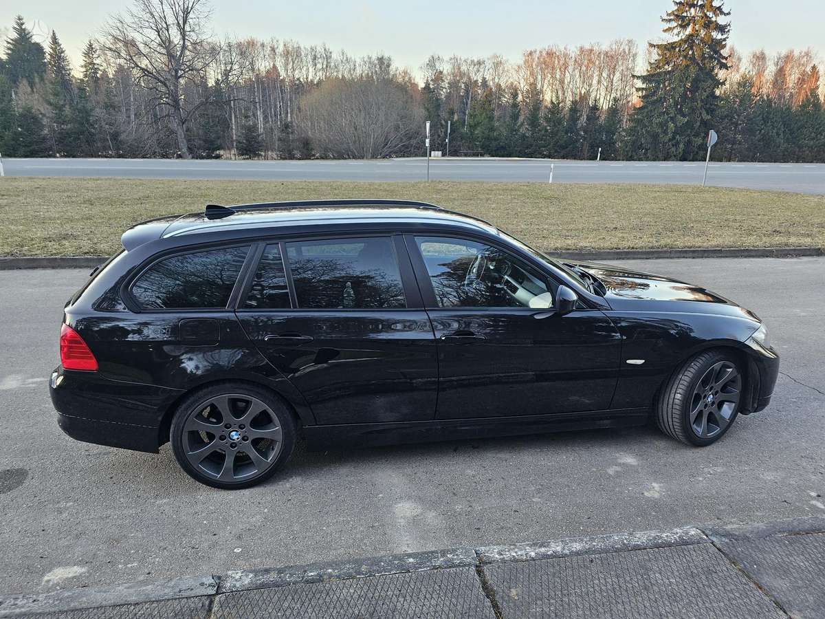 BMW 320, 2.0 l., Универсал