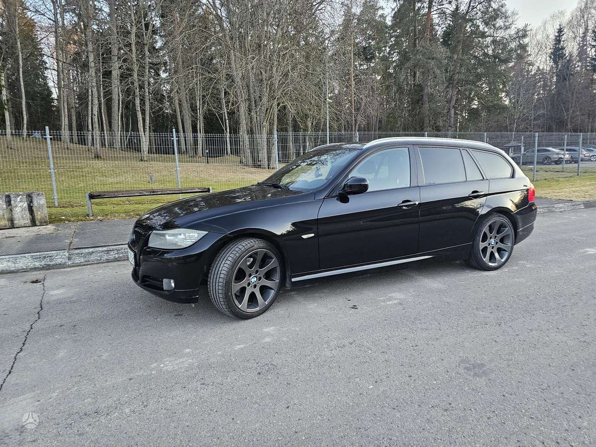 BMW 320, 2.0 l., Универсал
