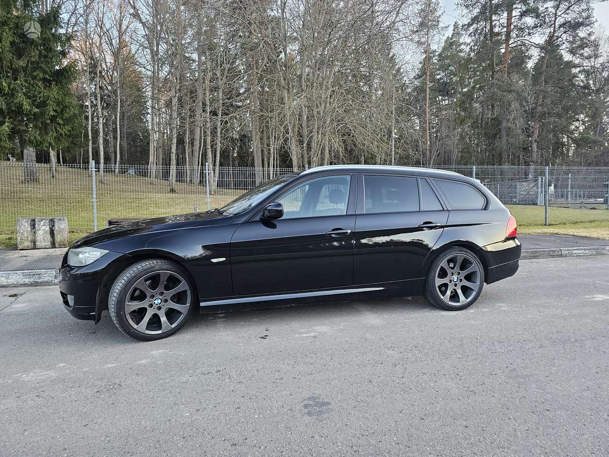 BMW 320, 2.0 l., Универсал