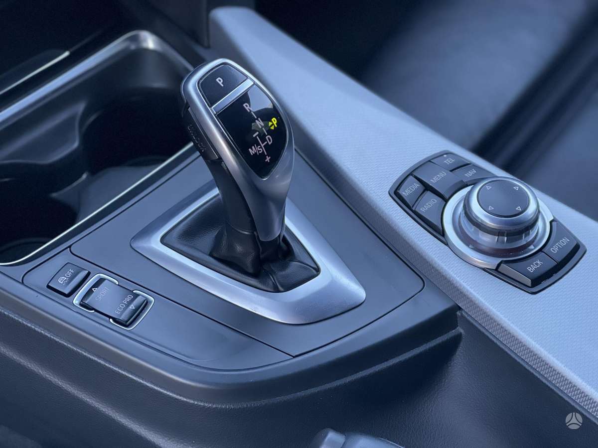 BMW 320, 2.0 l., Универсал