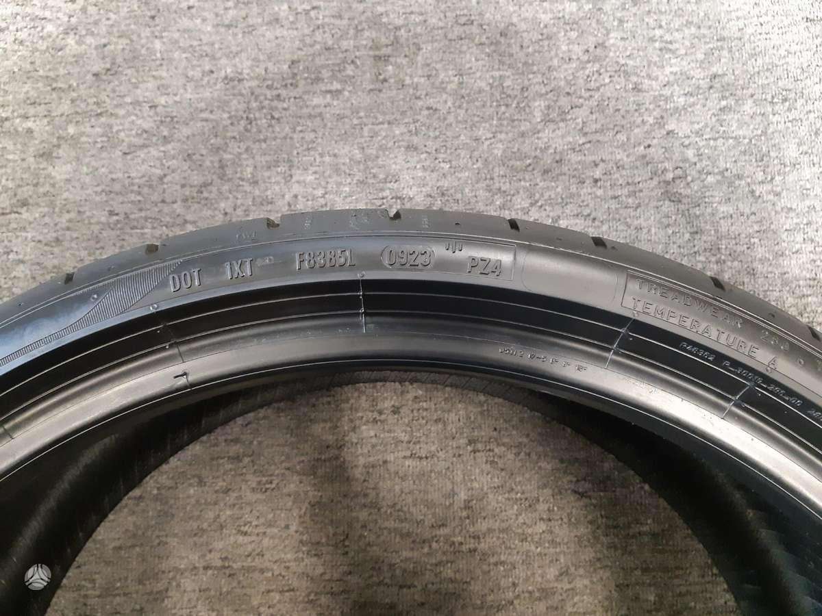 Pirelli 2023m 95% PZero+, vasarinės 255/30 R20