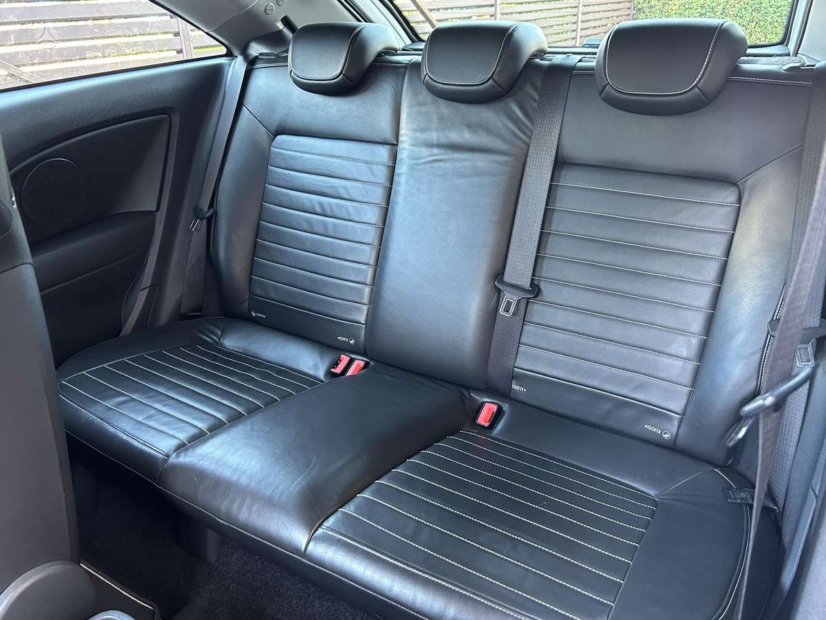 Opel Corsa, 1.6 l., hatchback