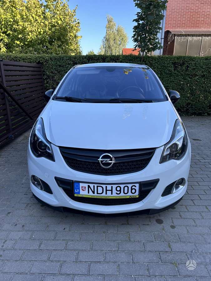 Opel Corsa, 1.6 l., hatchback