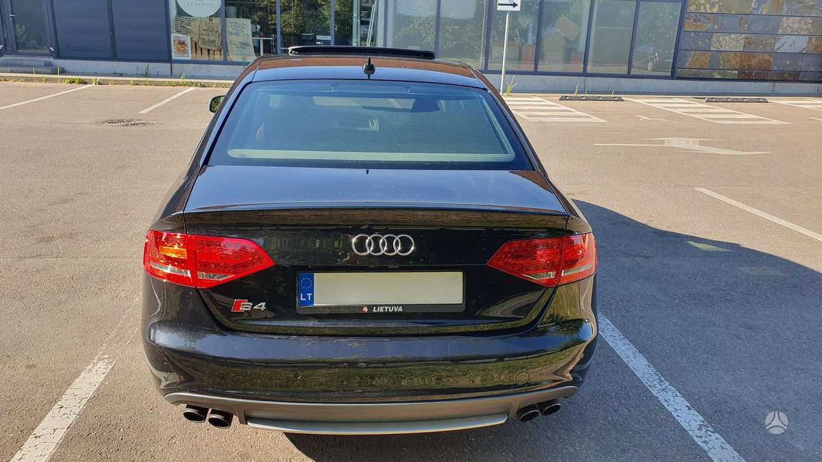 Audi S4, 3.0 l., Седан