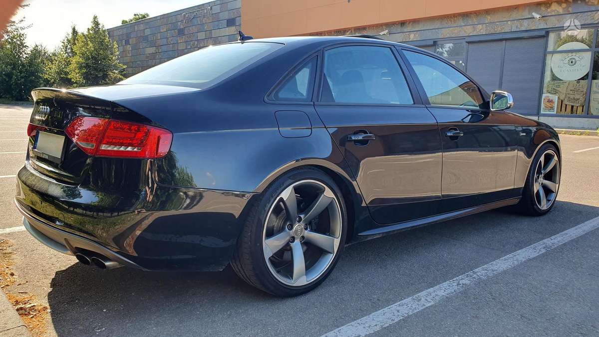 Audi S4, 3.0 l., Седан