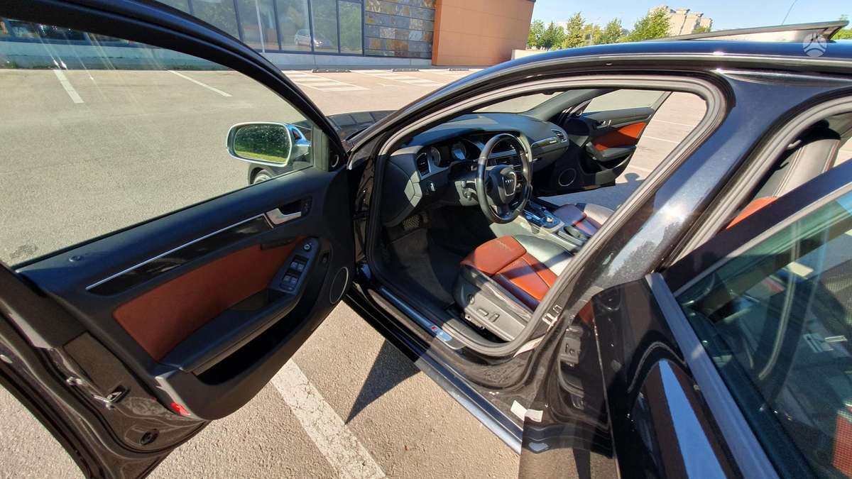 Audi S4, 3.0 l., Седан
