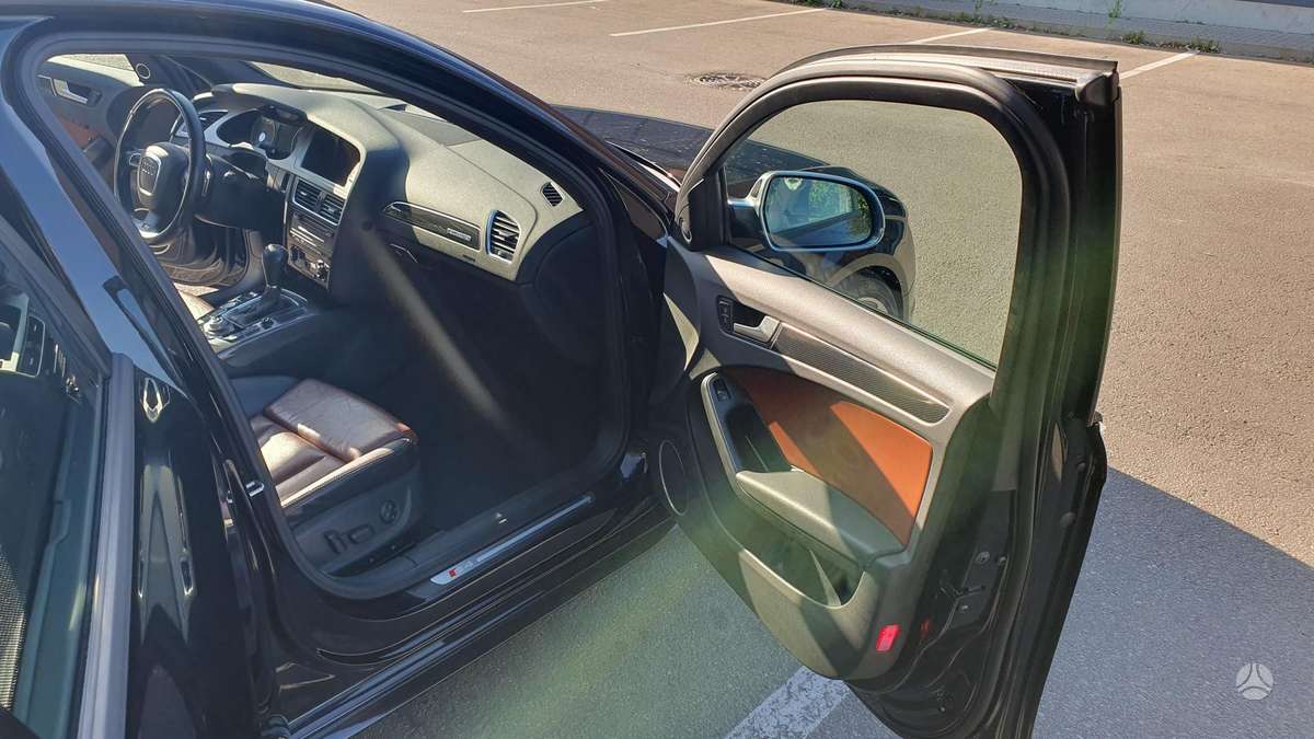 Audi S4, 3.0 l., Седан