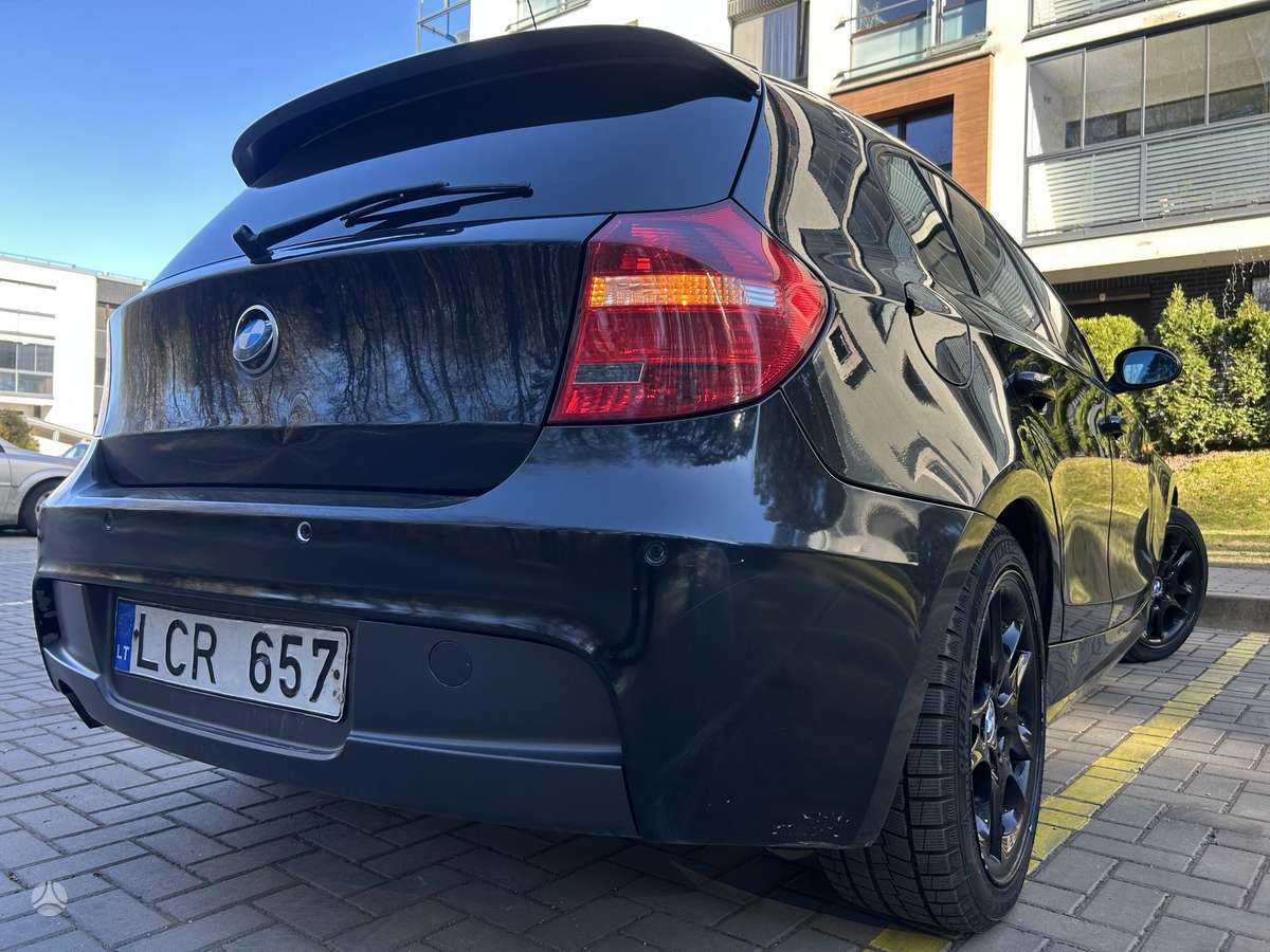 BMW 118, 2.0 l., Хэтчбек
