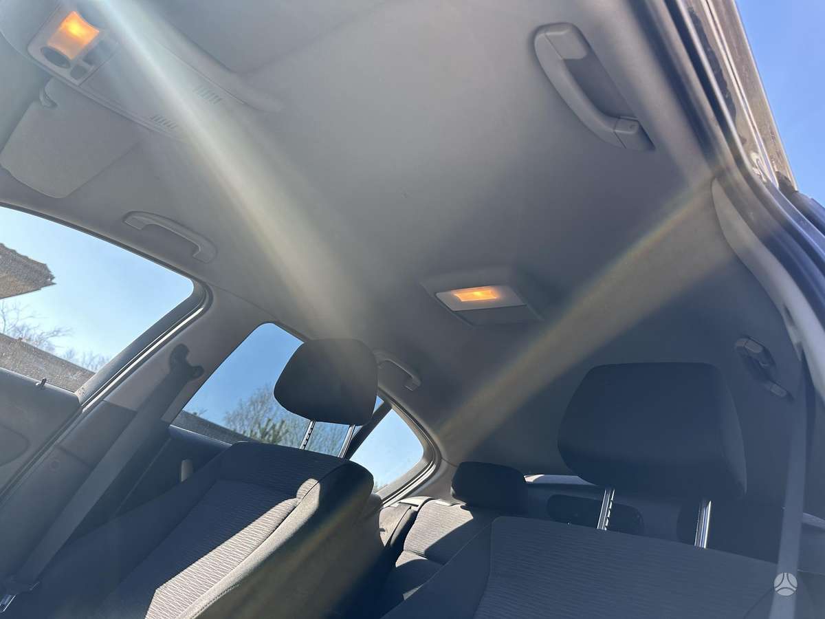 BMW 118, 2.0 l., hatchback
