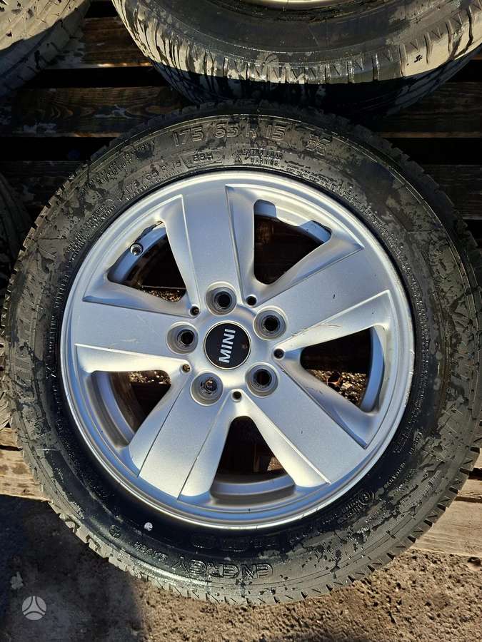 MINI One 5,5j ET46, легкосплавные , R15