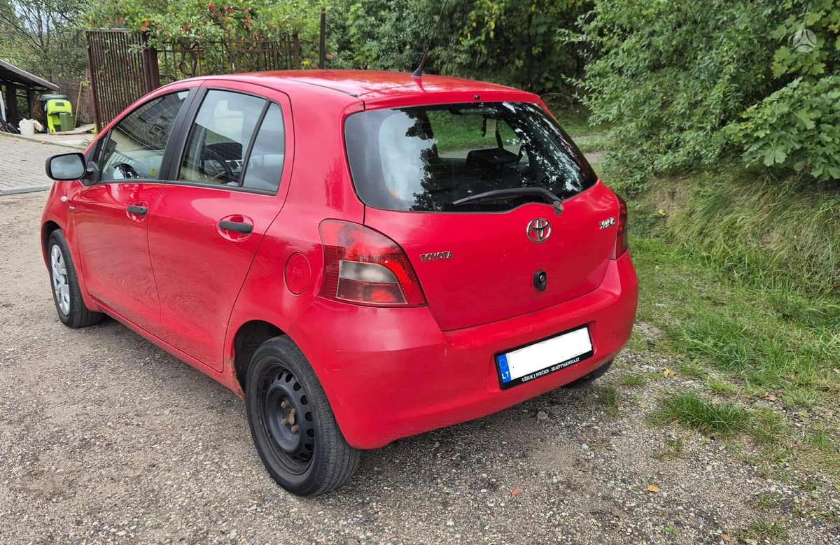 Toyota Yaris - 3