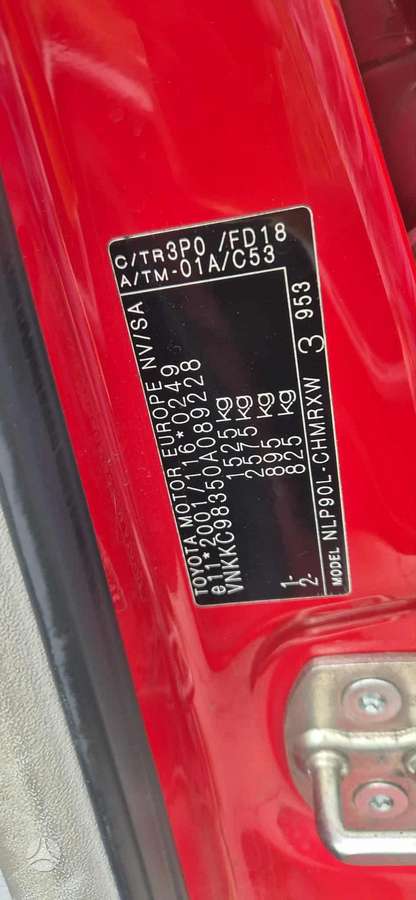 Toyota Yaris - 8