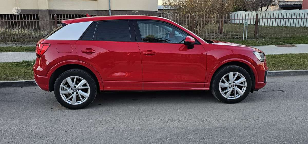 Audi Q2, 2.0 l., Внедорожник / Кроссовер