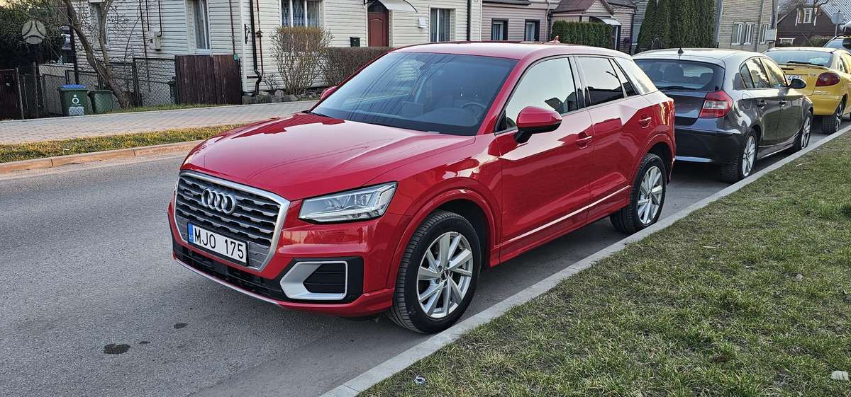 Audi Q2, 2.0 l., Внедорожник / Кроссовер