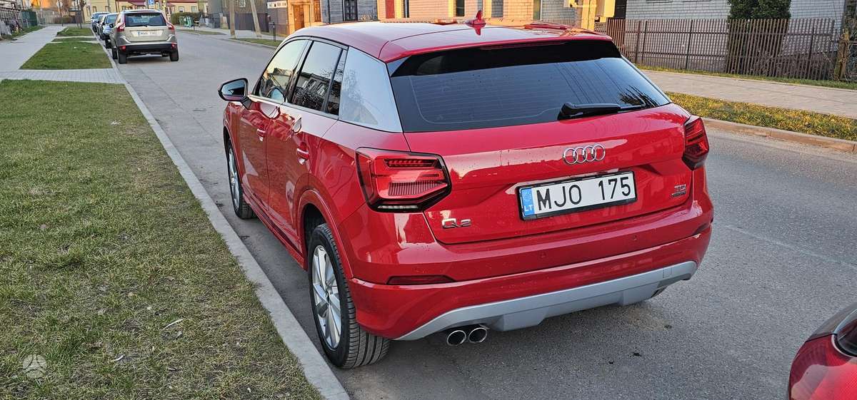 Audi Q2, 2.0 l., Внедорожник / Кроссовер