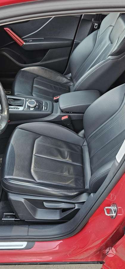 Audi Q2, 2.0 l., Внедорожник / Кроссовер