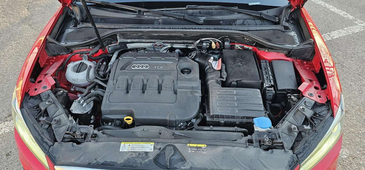 Audi Q2, 2.0 l., Внедорожник / Кроссовер