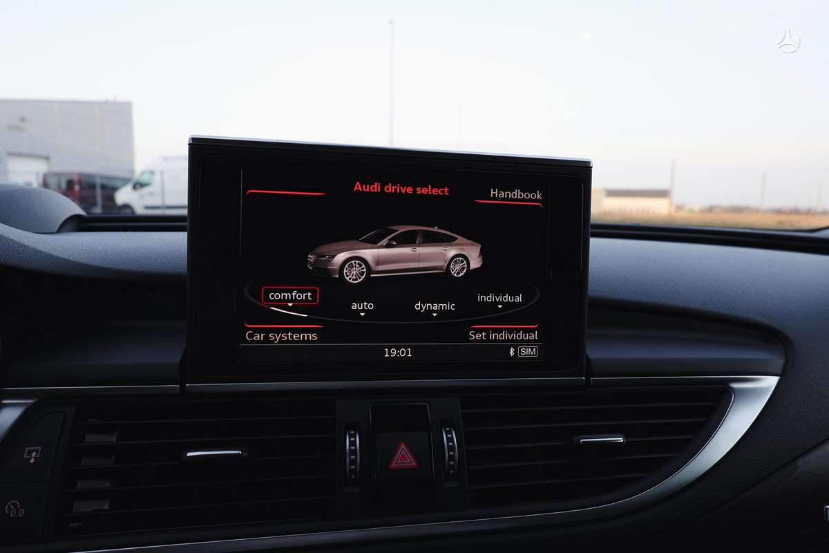 Audi A7, 3.0 l., hatchback
