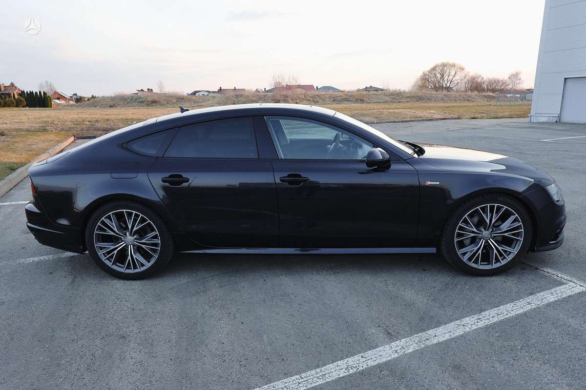Audi A7, 3.0 l., Хэтчбек