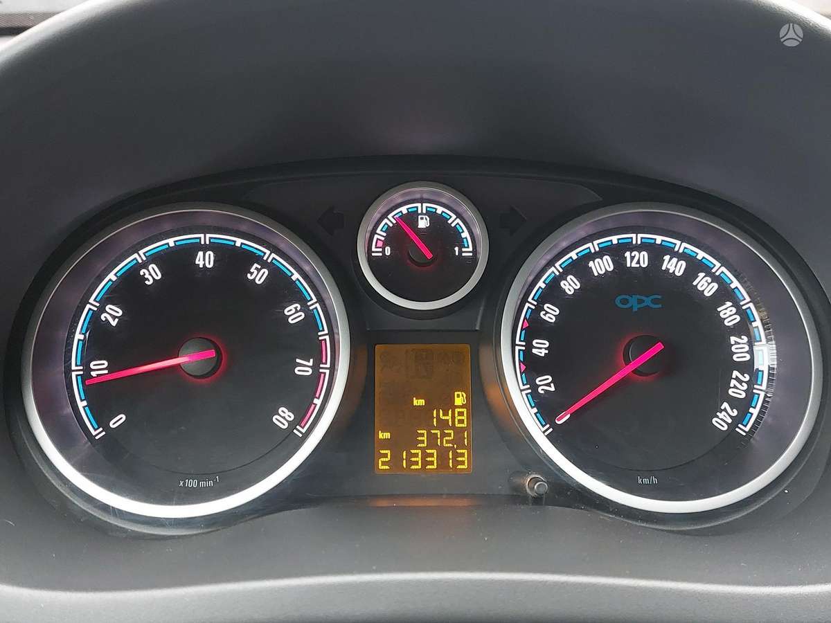 Opel Corsa, 1.6 l., hatchback
