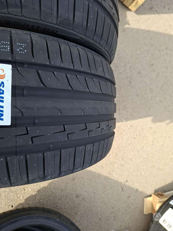 Sailun, летние 255/35 R18