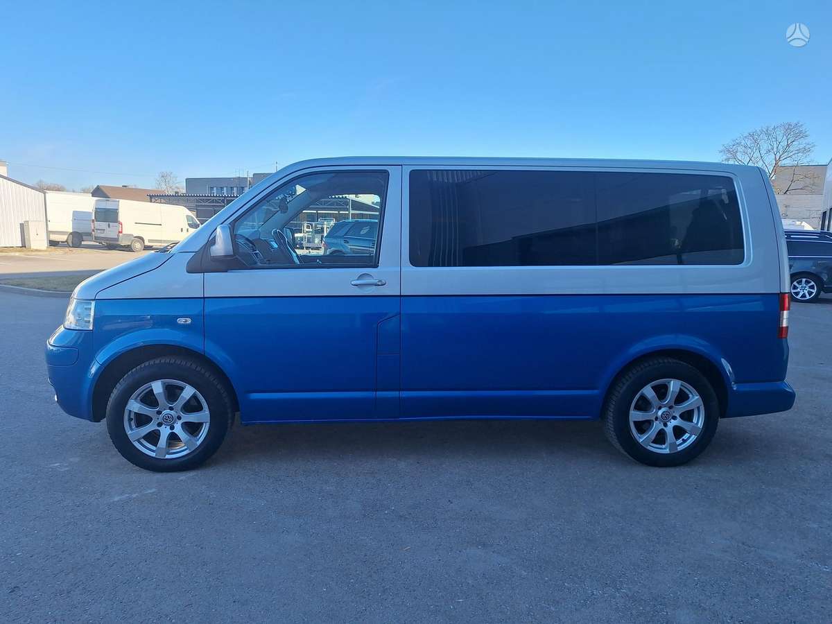 Volkswagen Multivan, 2.5 l., Минивэн