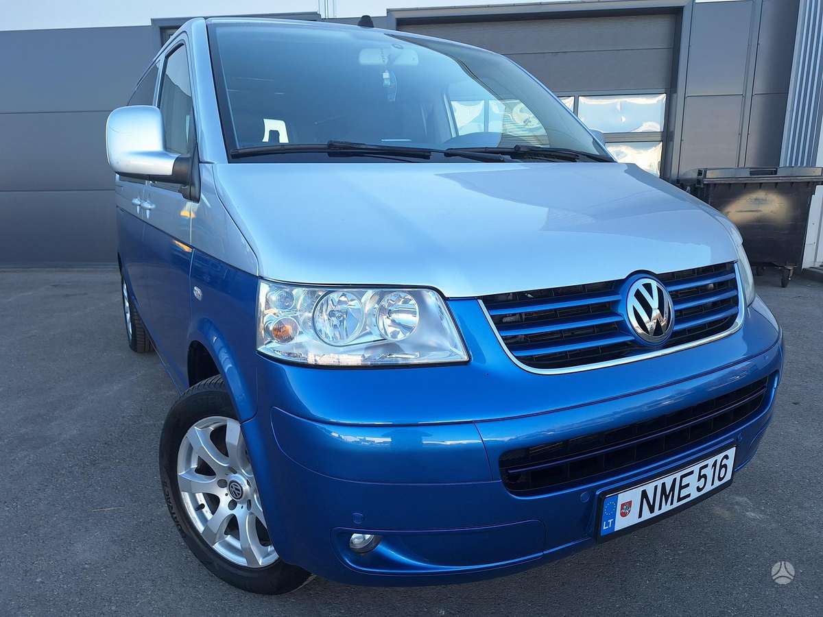 Volkswagen Multivan, 2.5 l., Минивэн