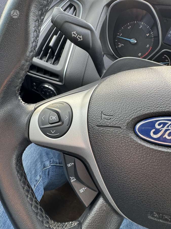 Ford Focus, 1.6 l., hečbekas
