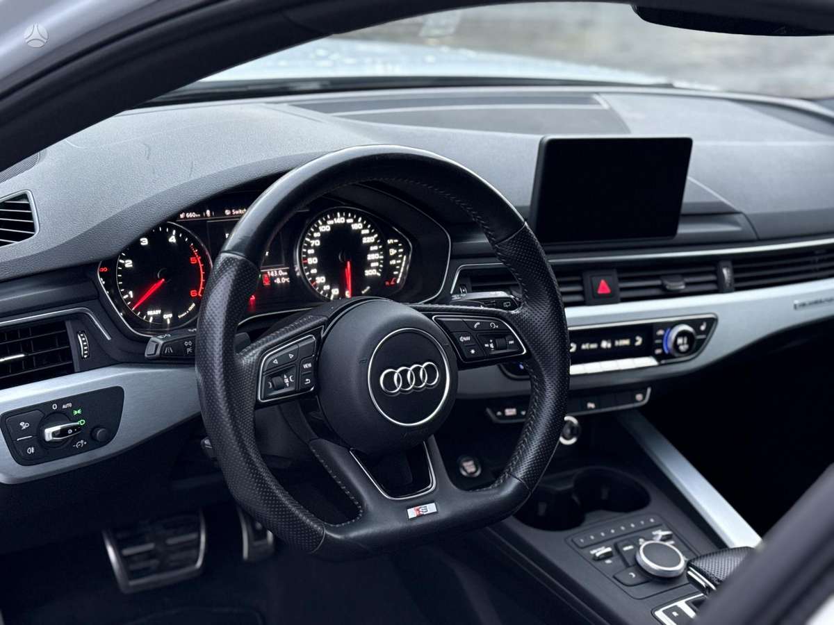 Audi A4, 3.0 l., Универсал