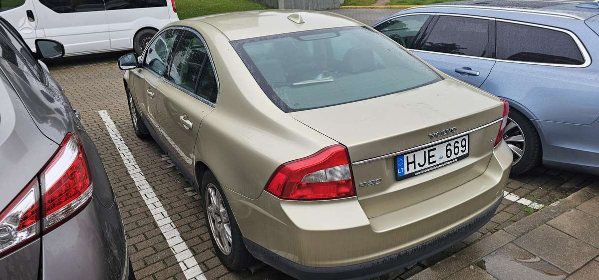 Volvo S80, 2.4 l., sedanas