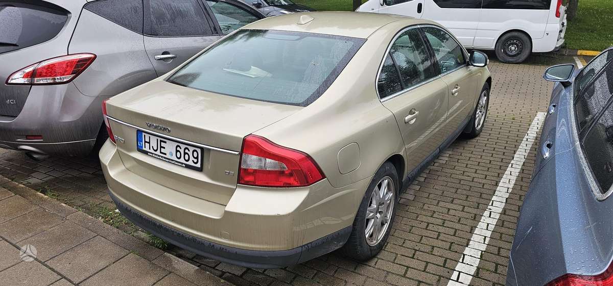 Volvo S80, 2.4 l., sedanas