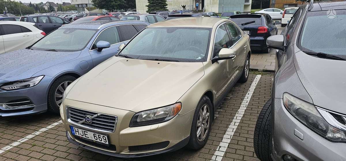 Volvo S80, 2.4 l., sedanas
