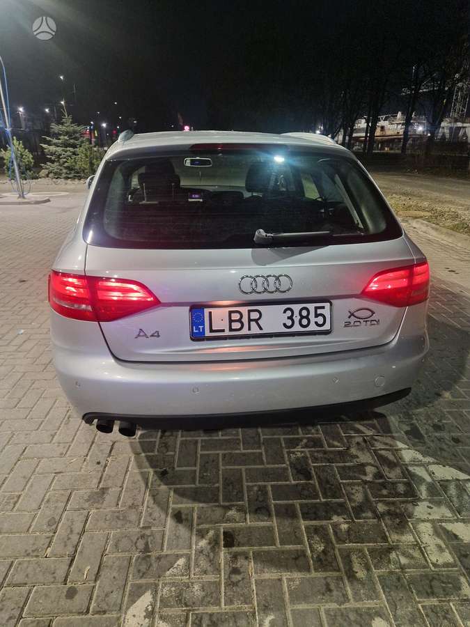 Audi A4, 2.0 l., Универсал