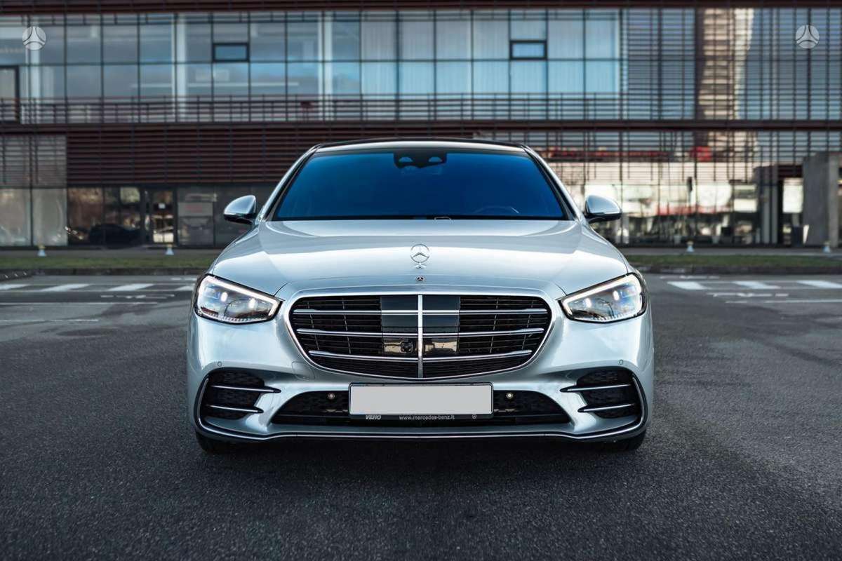Mercedes-Benz S350, 2.9 l., limuzīns