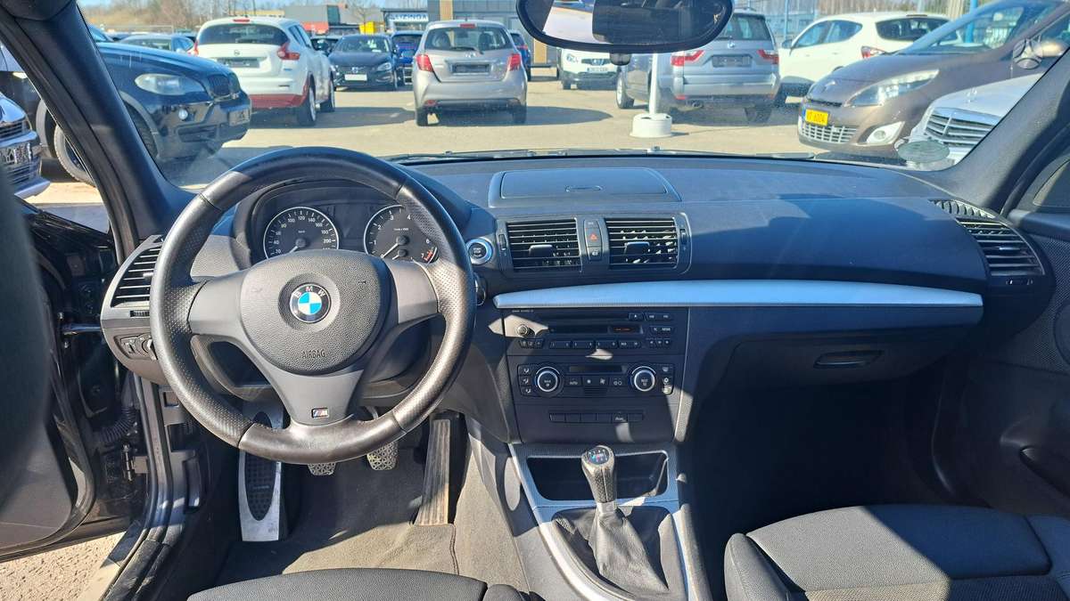 BMW 116, 1.6 l., hatchback