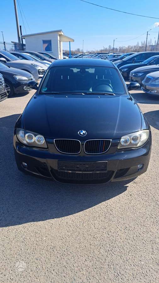BMW 116, 1.6 l., hatchback
