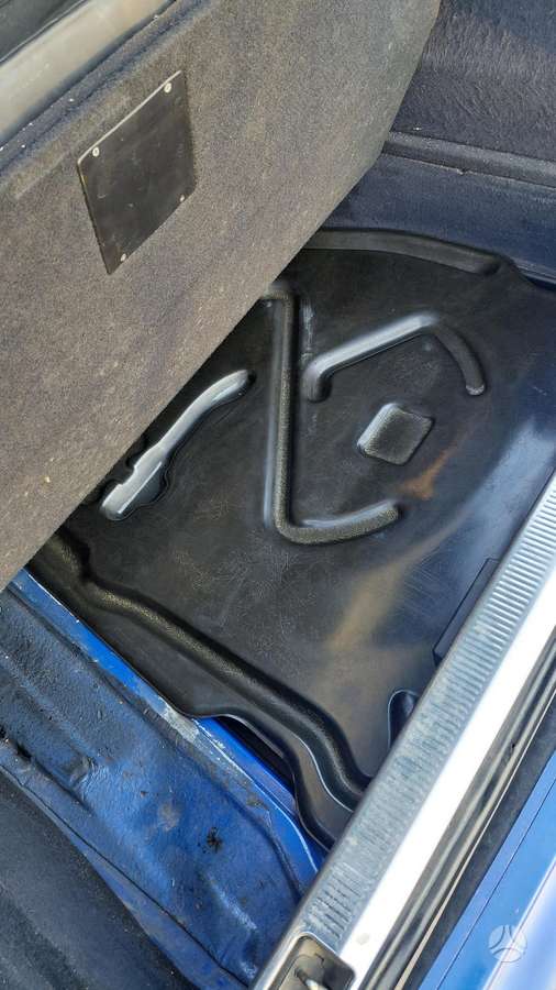 Audi A6, 2.5 l., universalas