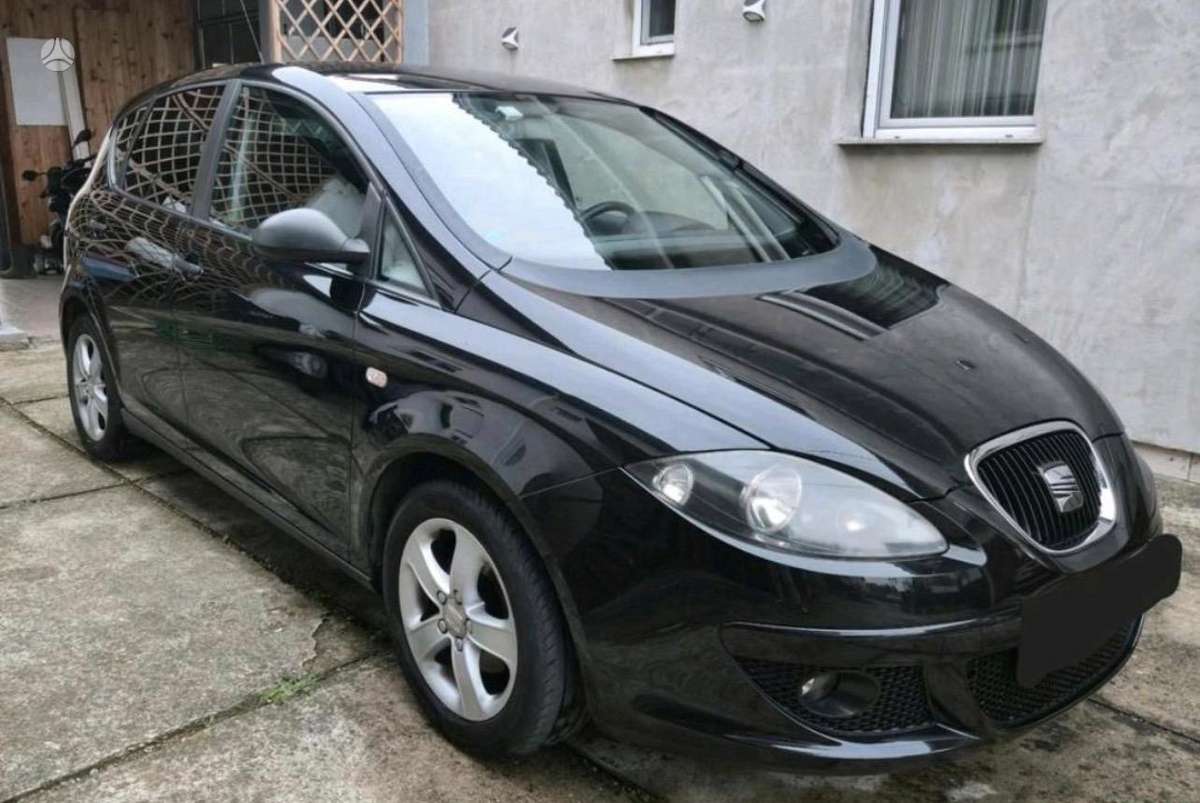 Seat Altea dalimis
