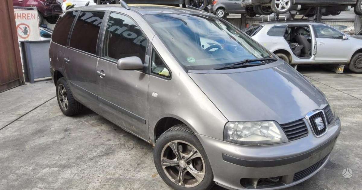 Seat Alhambra, ☎️166t/km rida, dalimis