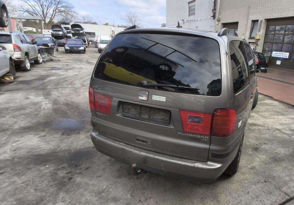 Seat Alhambra, ☎️166t/km rida, по частям
