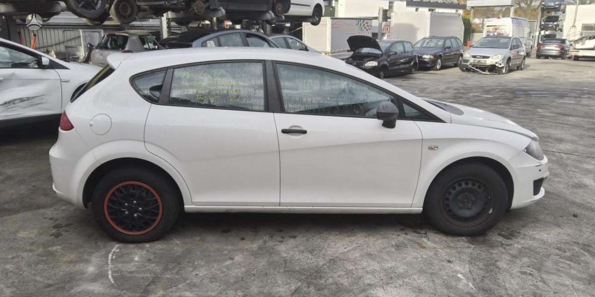 Seat Leon, ☎️, rezerves daļās