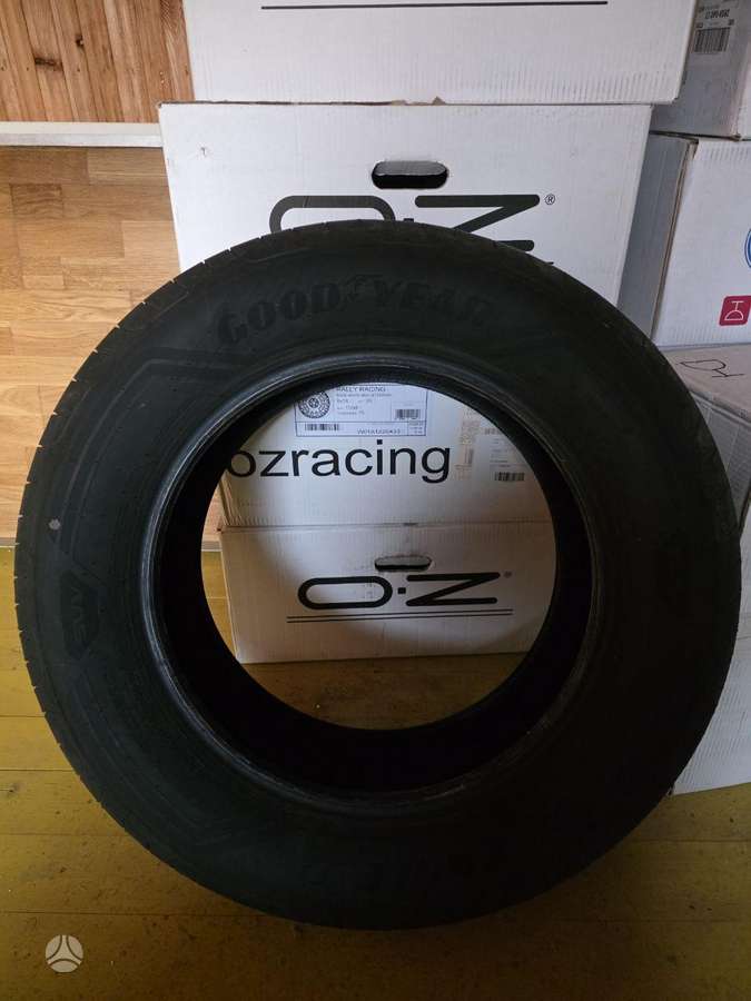 Goodyear Eagle F1 Asymmetric 3 SUV, vasarinės 235/65 R18