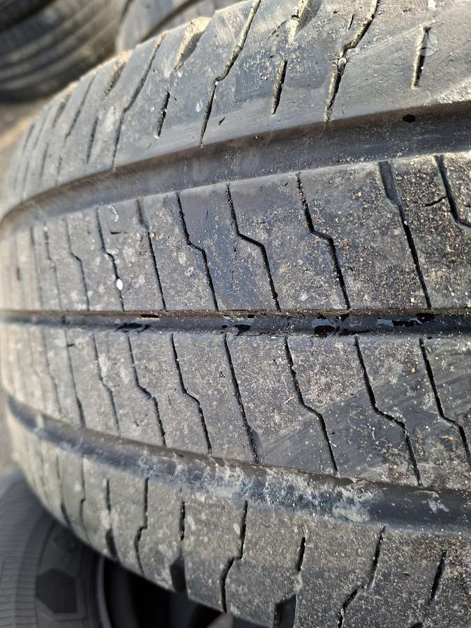 Continental Vanco ecocontact, summer 235/65 R16