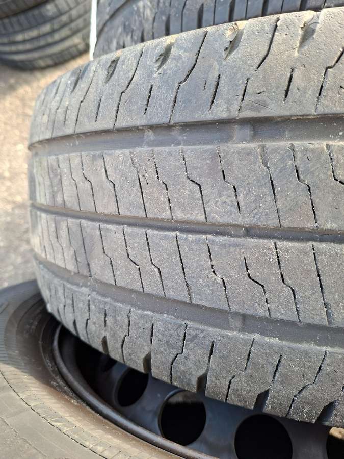 Continental Vanco ecocontact, summer 235/65 R16