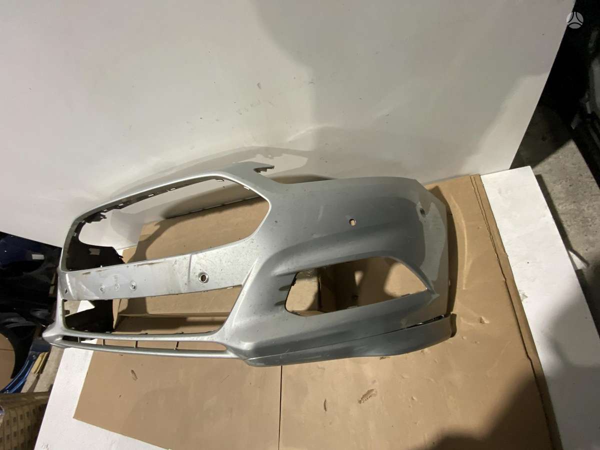 Ford Mondeo Titanium bamperis ir kitos dalys